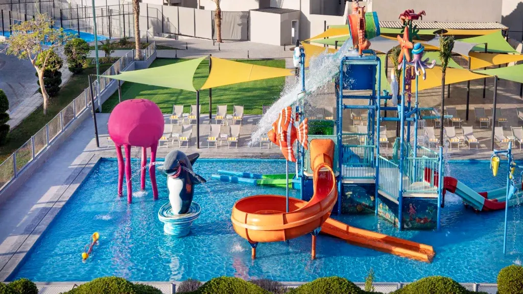 الفندق بيراميزا بيتش ريزورت - شرم الشيخ